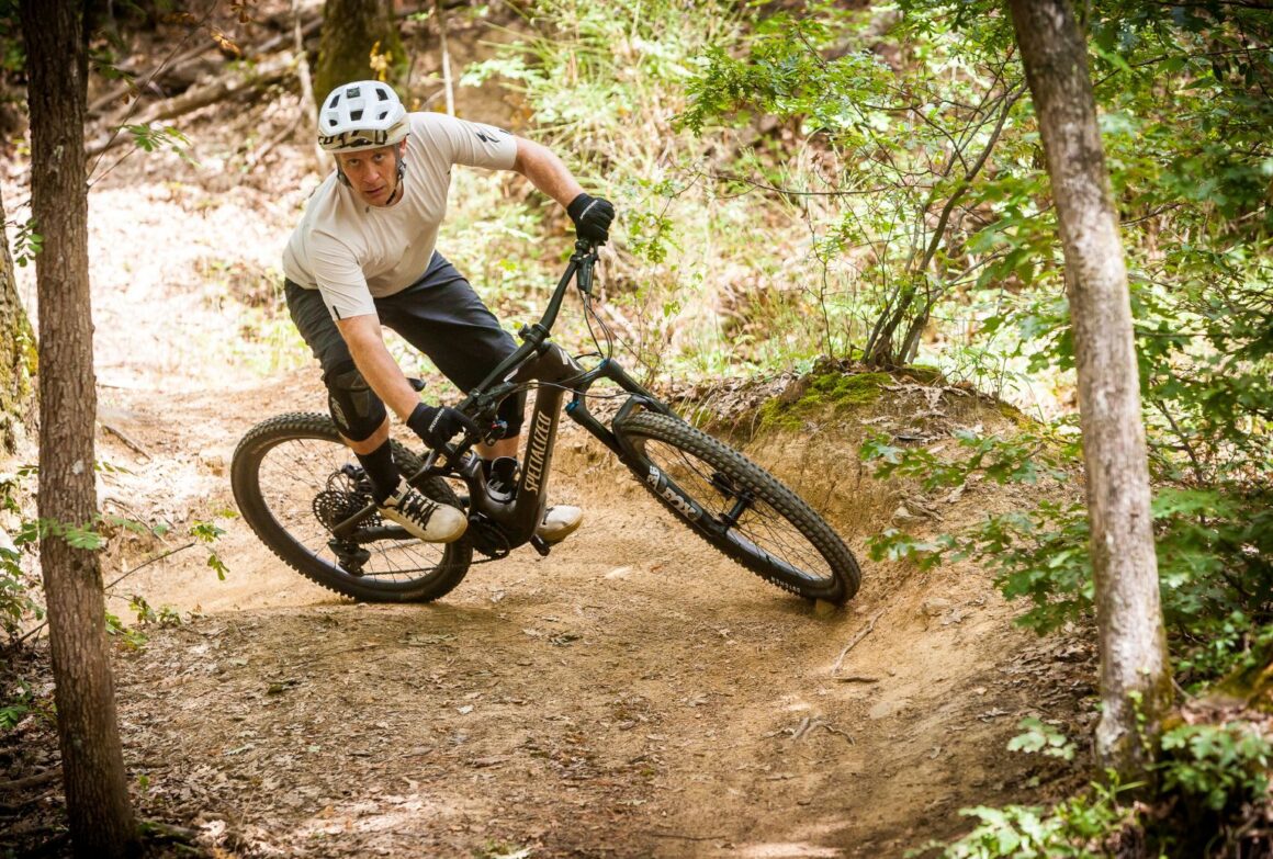 Specialized Turbo Levo SL Carbon Comp E-Bike Review | Electric Bike Reviews