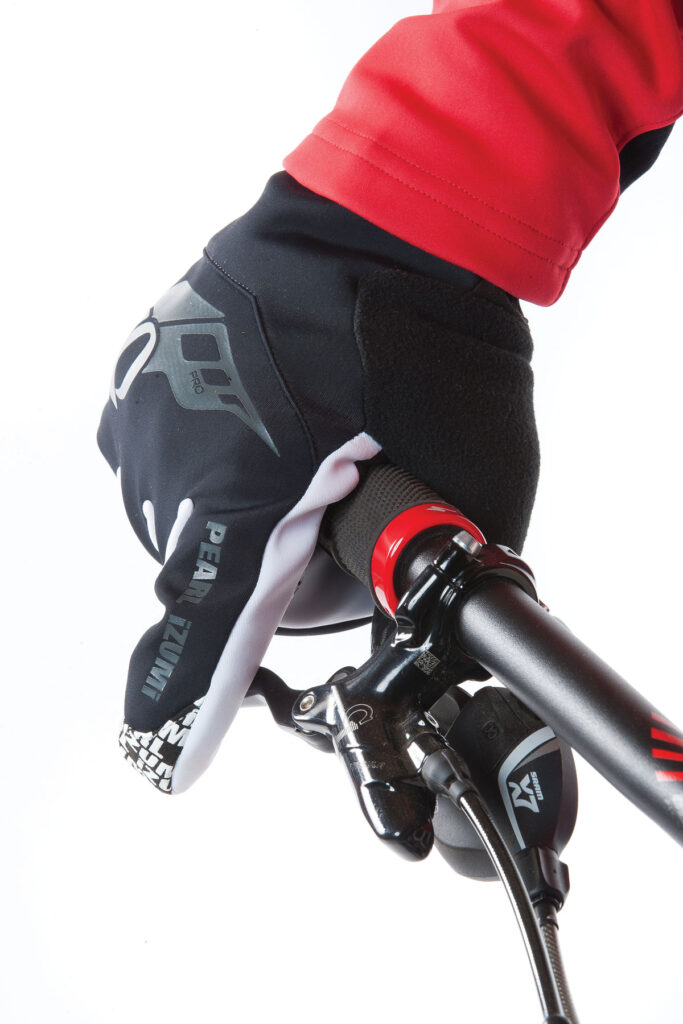 Gloves for winter riding