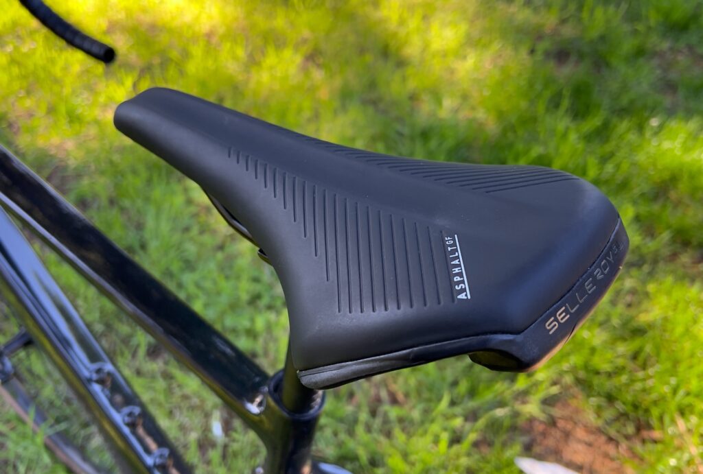 CF Racer1 saddle